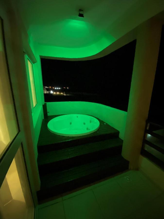 Taíba Beachfront Apt & Jacuzzi מראה חיצוני תמונה