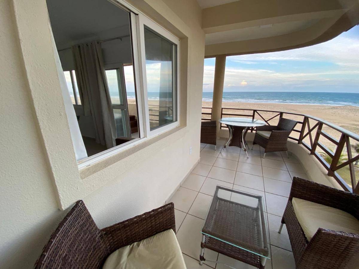 Taíba Beachfront Apt & Jacuzzi מראה חיצוני תמונה